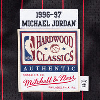 Authentic Jersey Chicago Bulls Basketball Jersey, Sportswear Jersey Shirt, Sleeveless Athletic Tank Jersey, Casual Gift for Men, Style 203157326
